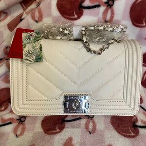 Badgley Mischka White Quilted Crossbody Bag